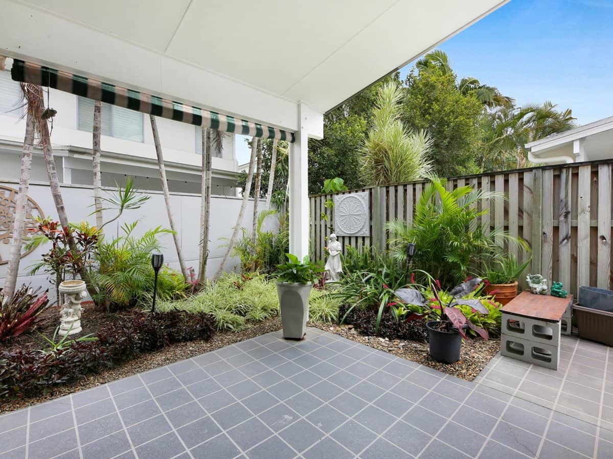 59 Venice Street, BURLEIGH WATERS - Thumbnail 20