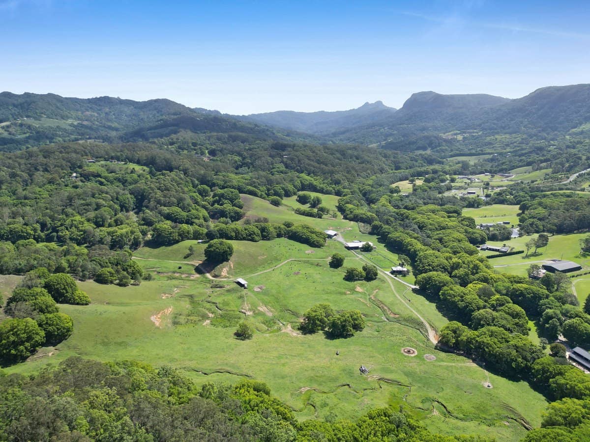 1039 Currumbin Creek Road, Currumbin Valley - Thumbnail 7