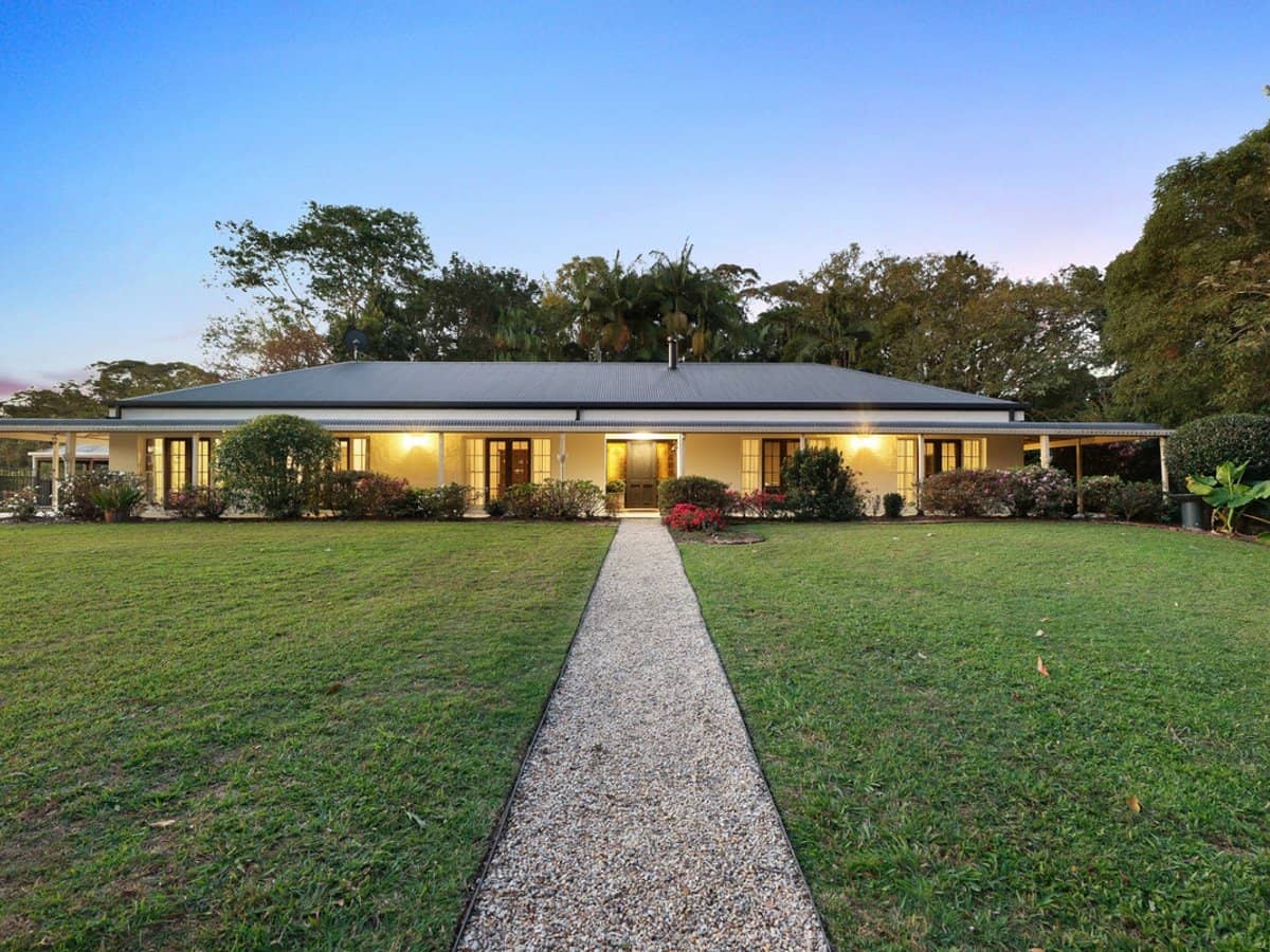 32 Braemar Place, Urliup - Thumbnail 2