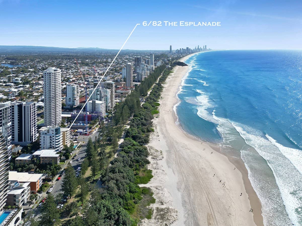 82 The Esplanade, Burleigh Heads - Thumbnail 10