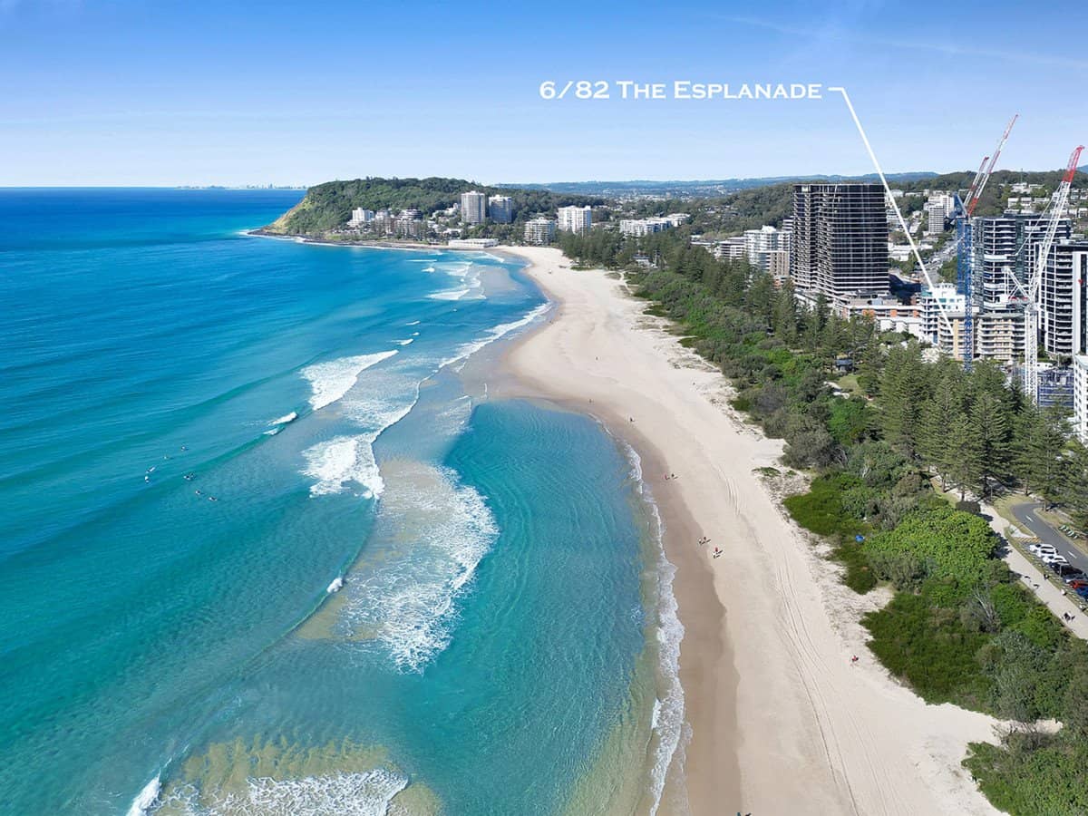 82 The Esplanade, Burleigh Heads - Thumbnail 11