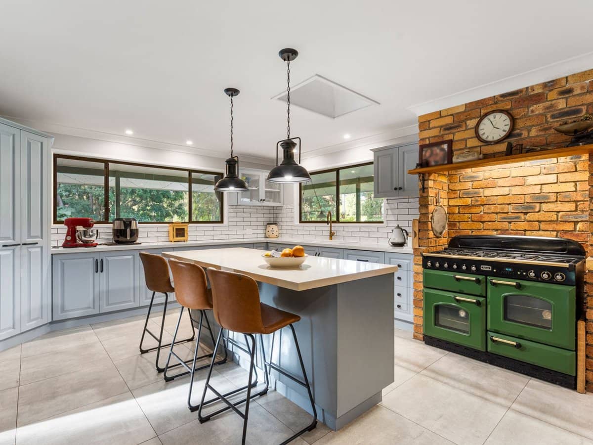 34 Lagoon Road, CARBROOK - Thumbnail 7