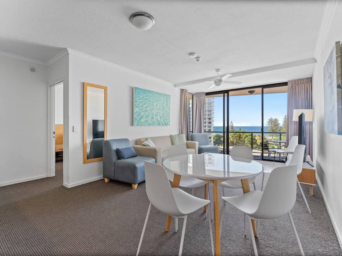 1 Ocean Street, BURLEIGH HEADS - Thumbnail 7