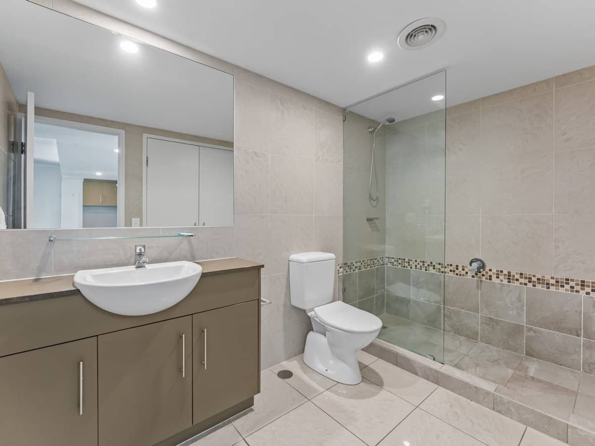 1 Ocean Street, BURLEIGH HEADS - Thumbnail 14