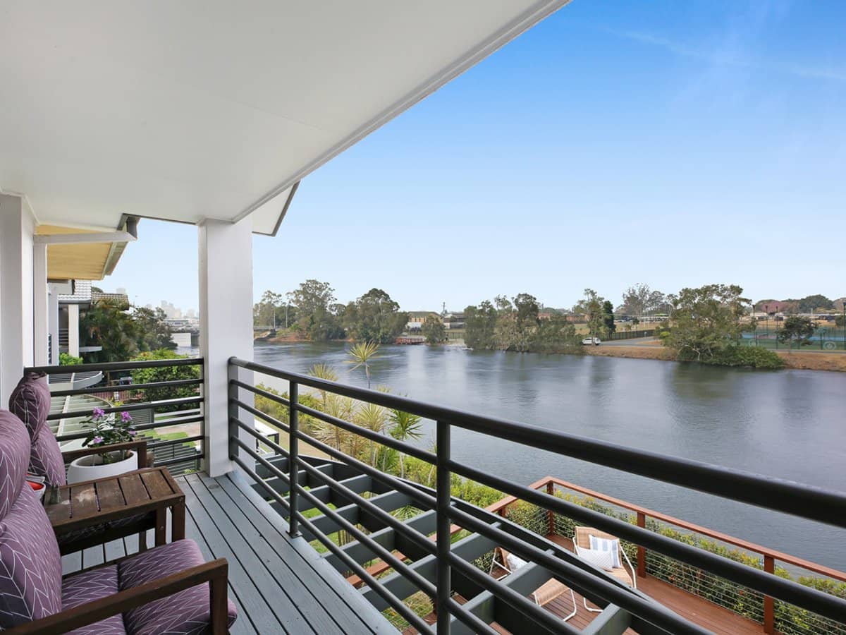 215 Cottesloe Drive, Mermaid Waters - Thumbnail 14