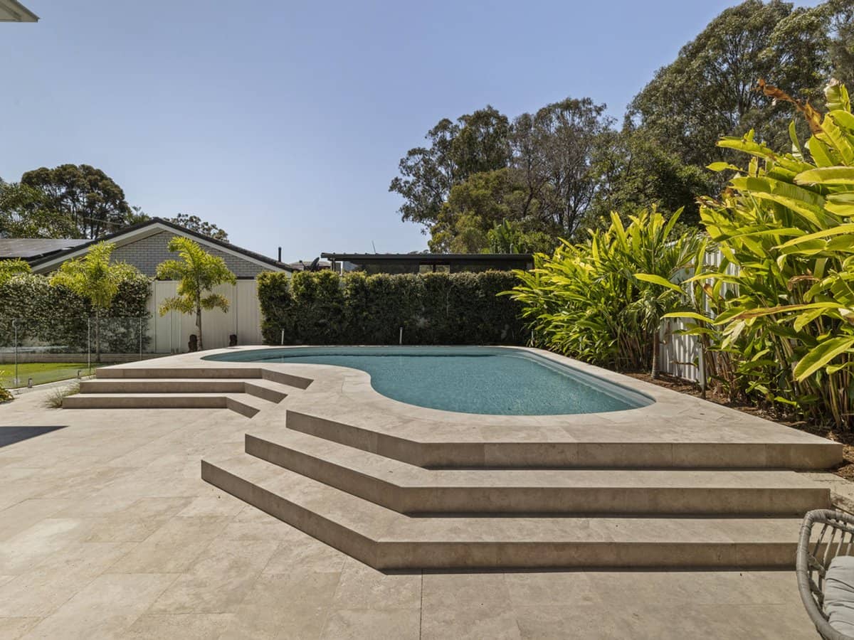 134 Acanthus Avenue, BURLEIGH WATERS - Thumbnail 9