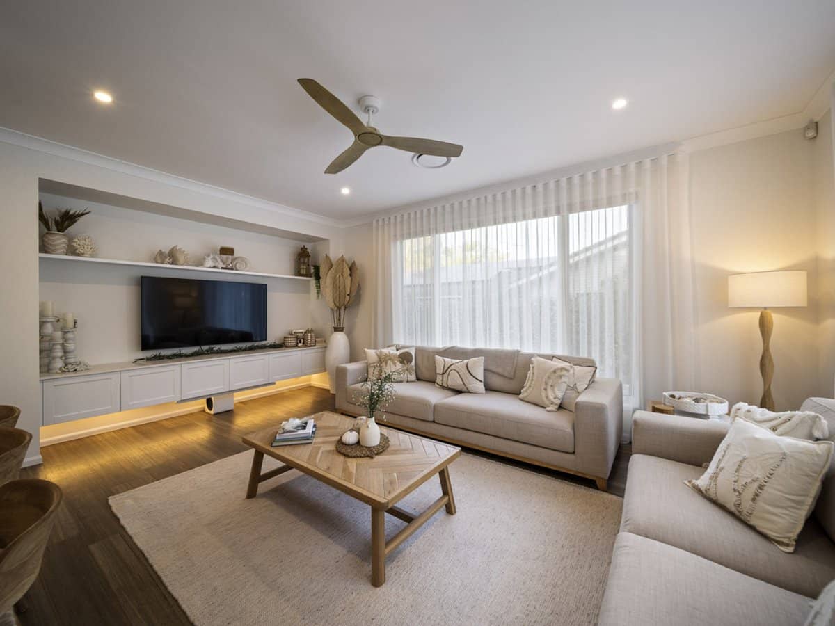 134 Acanthus Avenue, BURLEIGH WATERS - Thumbnail 10