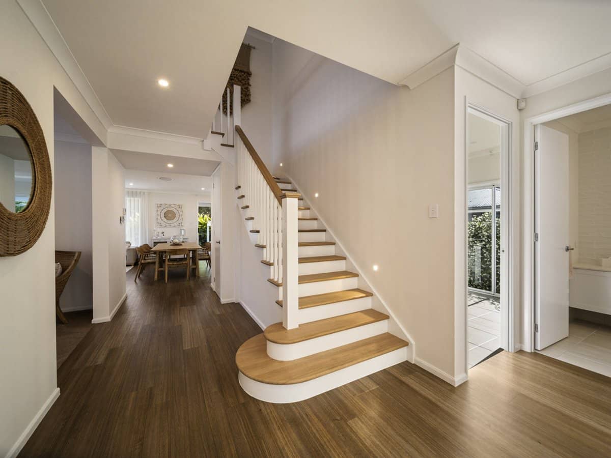 134 Acanthus Avenue, BURLEIGH WATERS - Thumbnail 13