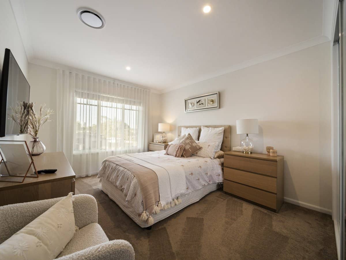 134 Acanthus Avenue, BURLEIGH WATERS - Thumbnail 22