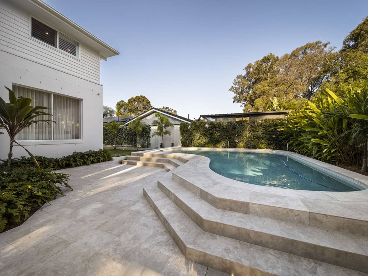 134 Acanthus Avenue, BURLEIGH WATERS - Thumbnail 26