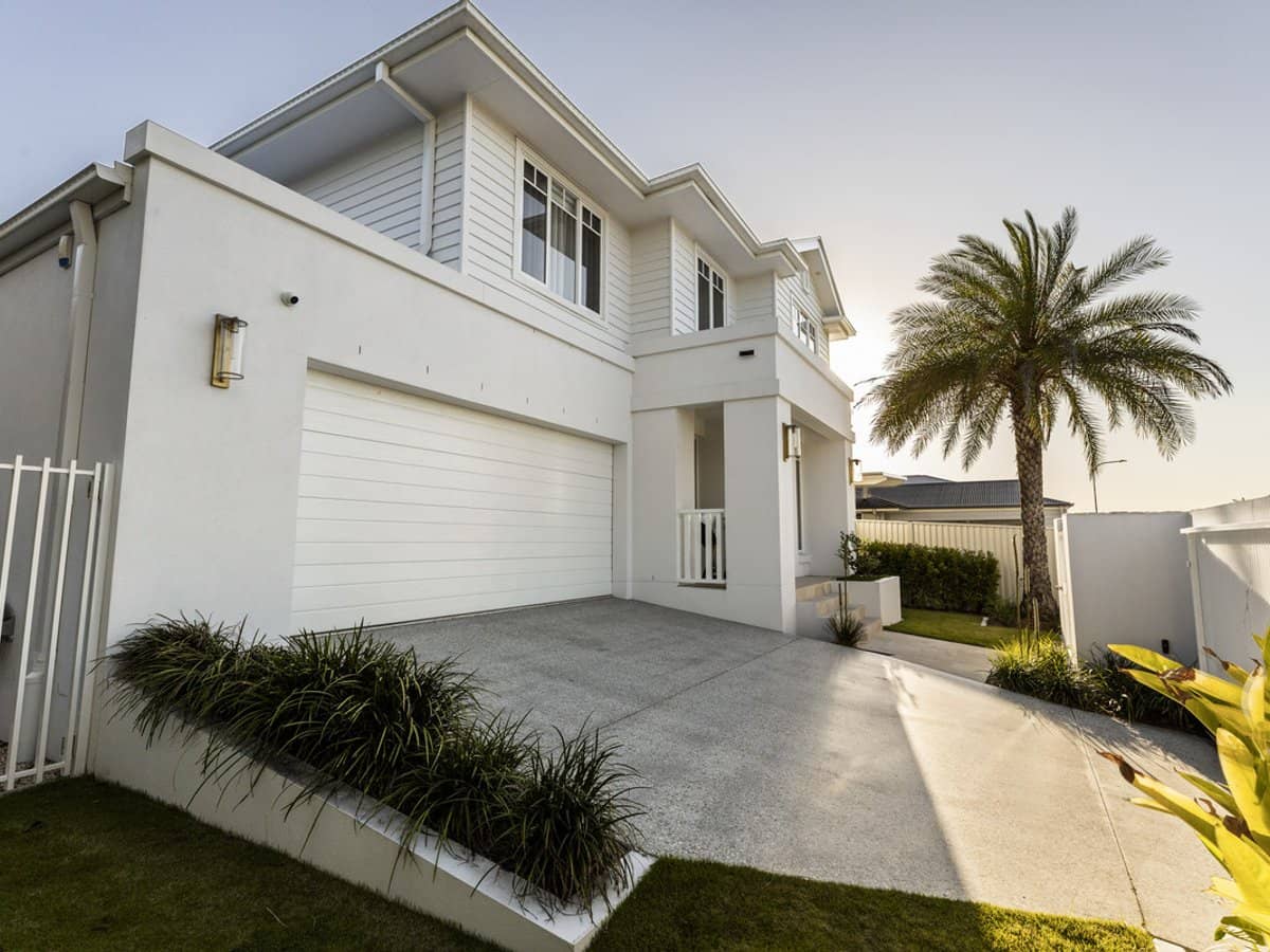 134 Acanthus Avenue, BURLEIGH WATERS - Thumbnail 29