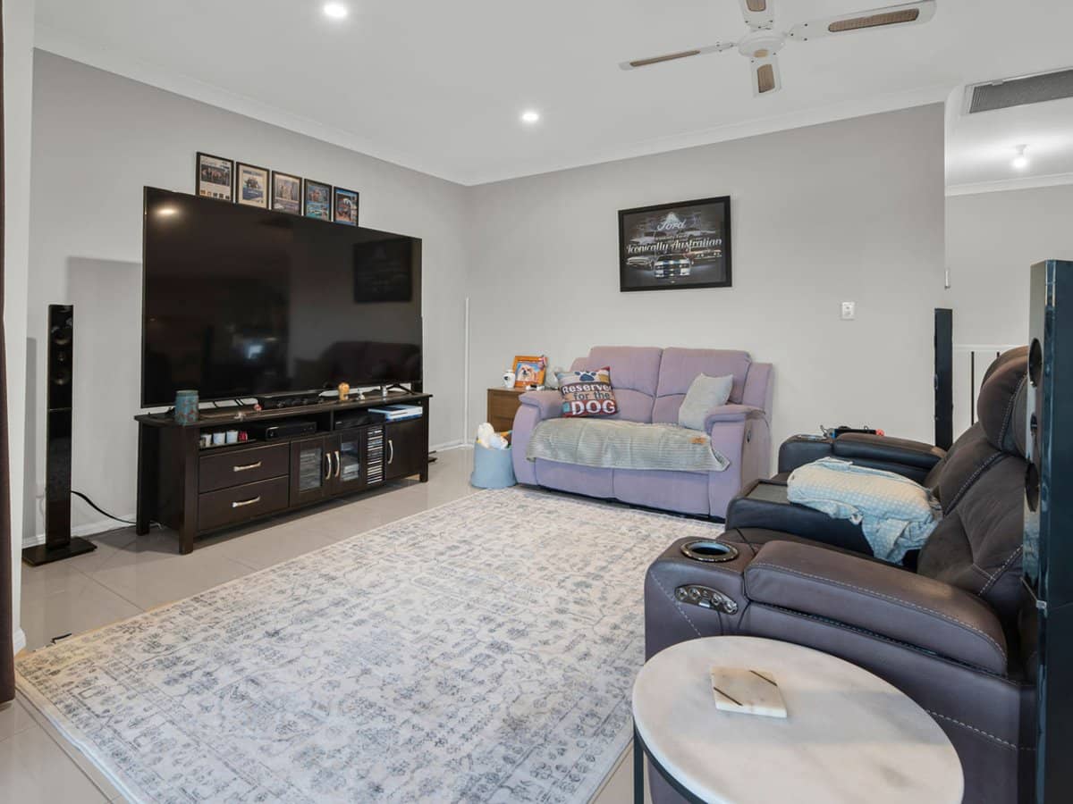 44 Rushcutter Ave, OXENFORD - Thumbnail 10