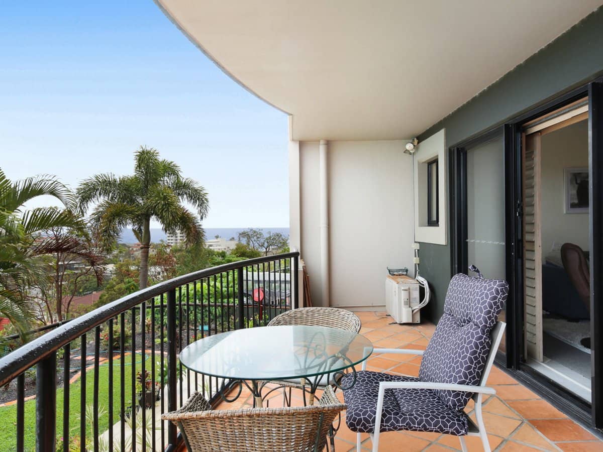 1 Great Hall Drive, Miami - Thumbnail 4