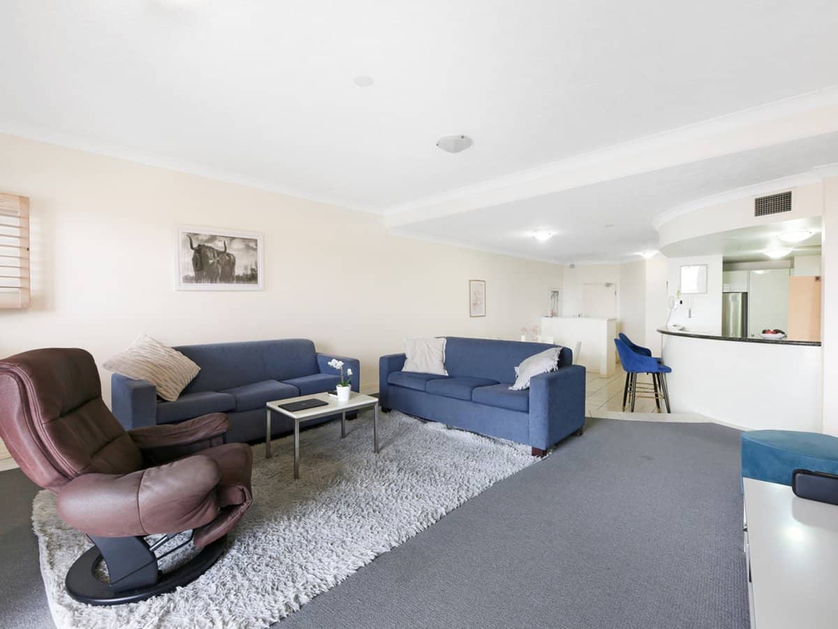 1 Great Hall Drive, Miami - Thumbnail 5