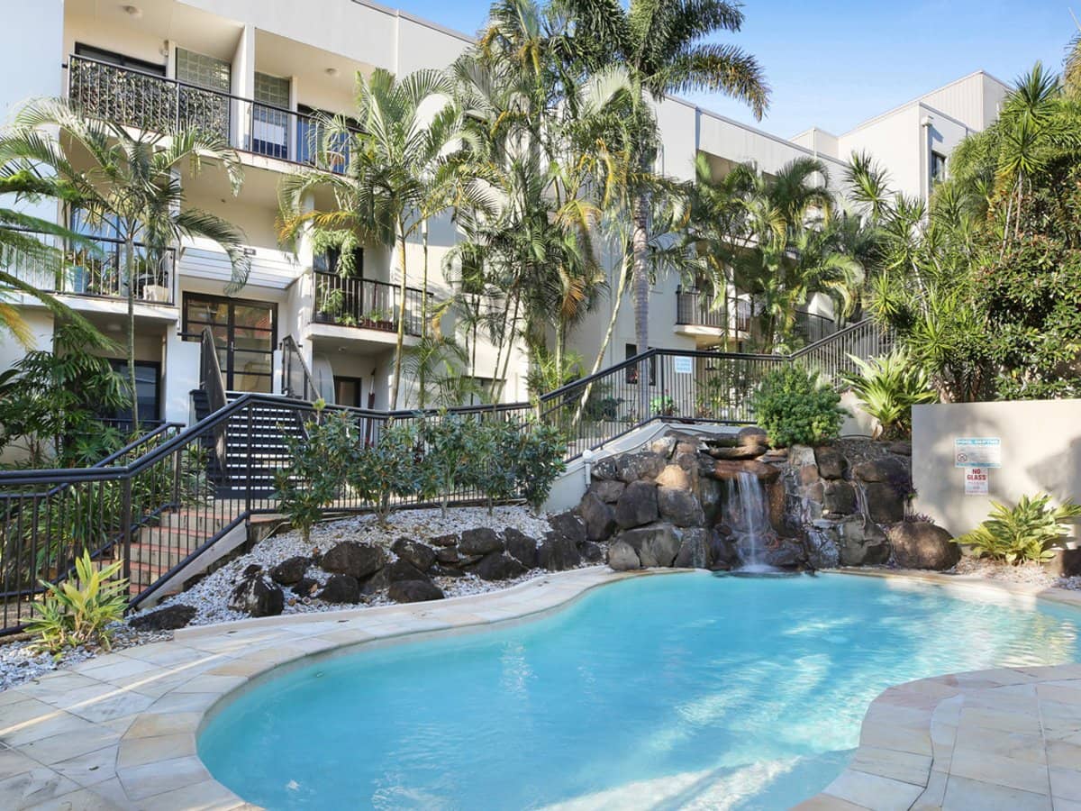 1 Great Hall Drive, Miami - Thumbnail 16