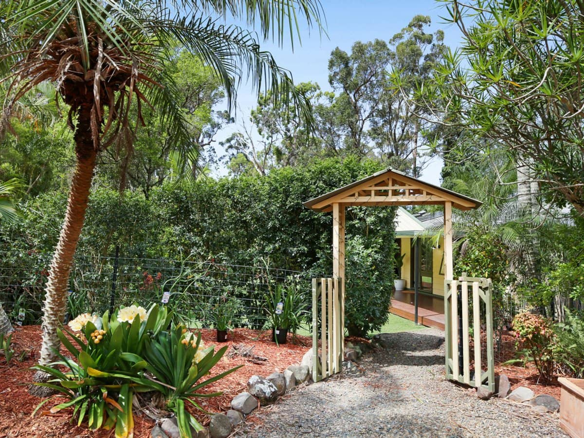 2 Ronelle Court, TALLEBUDGERA - Thumbnail 11