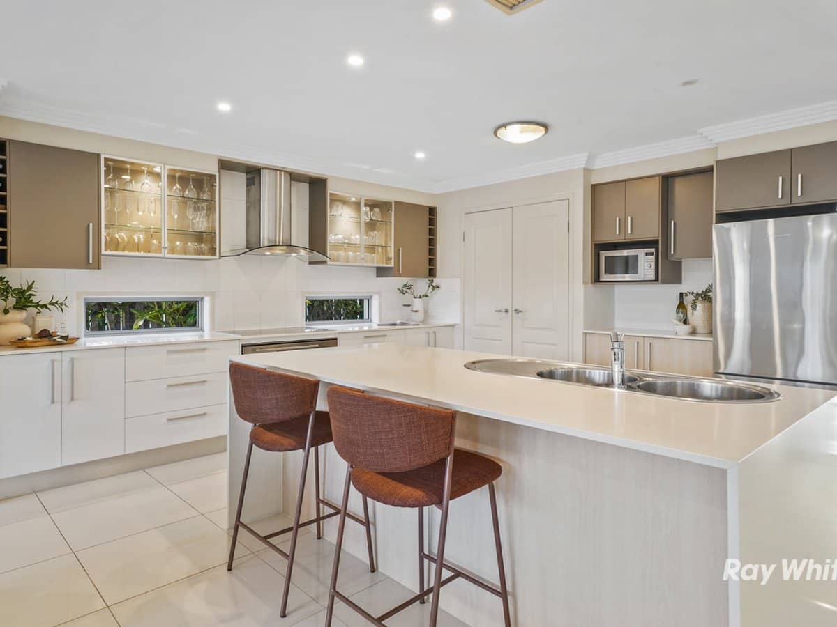 13 Dennis Vale Drive, DAISY HILL - Thumbnail 18