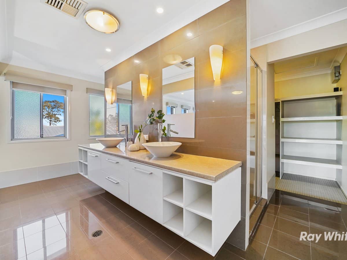 13 Dennis Vale Drive, DAISY HILL - Thumbnail 22