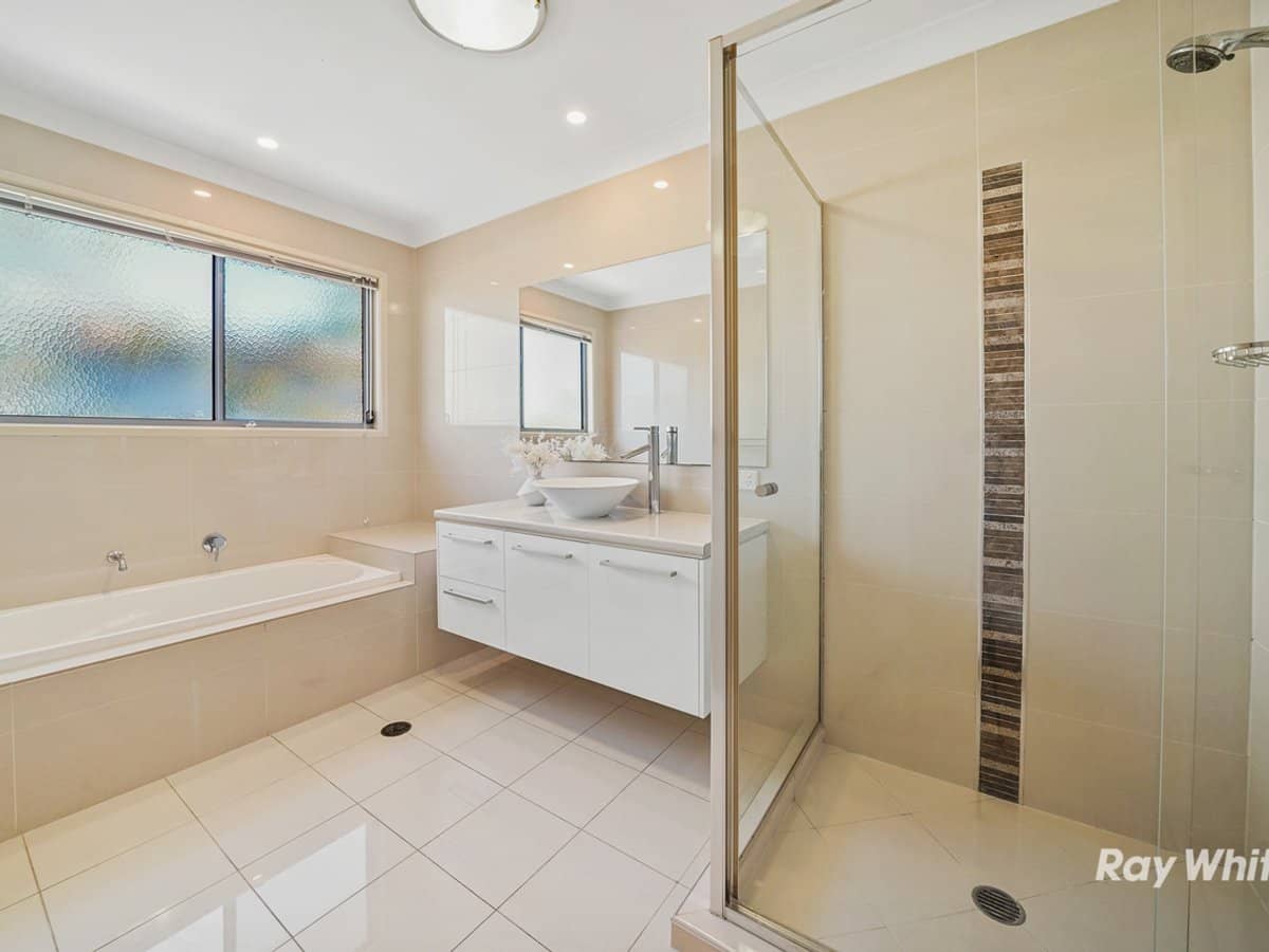 13 Dennis Vale Drive, DAISY HILL - Thumbnail 27