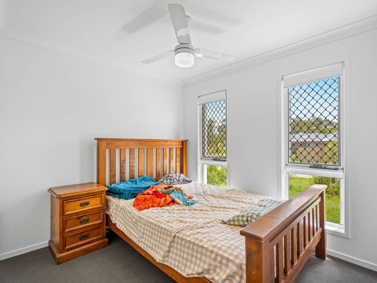 8 Alexander Place, Gleneagle - Thumbnail 10