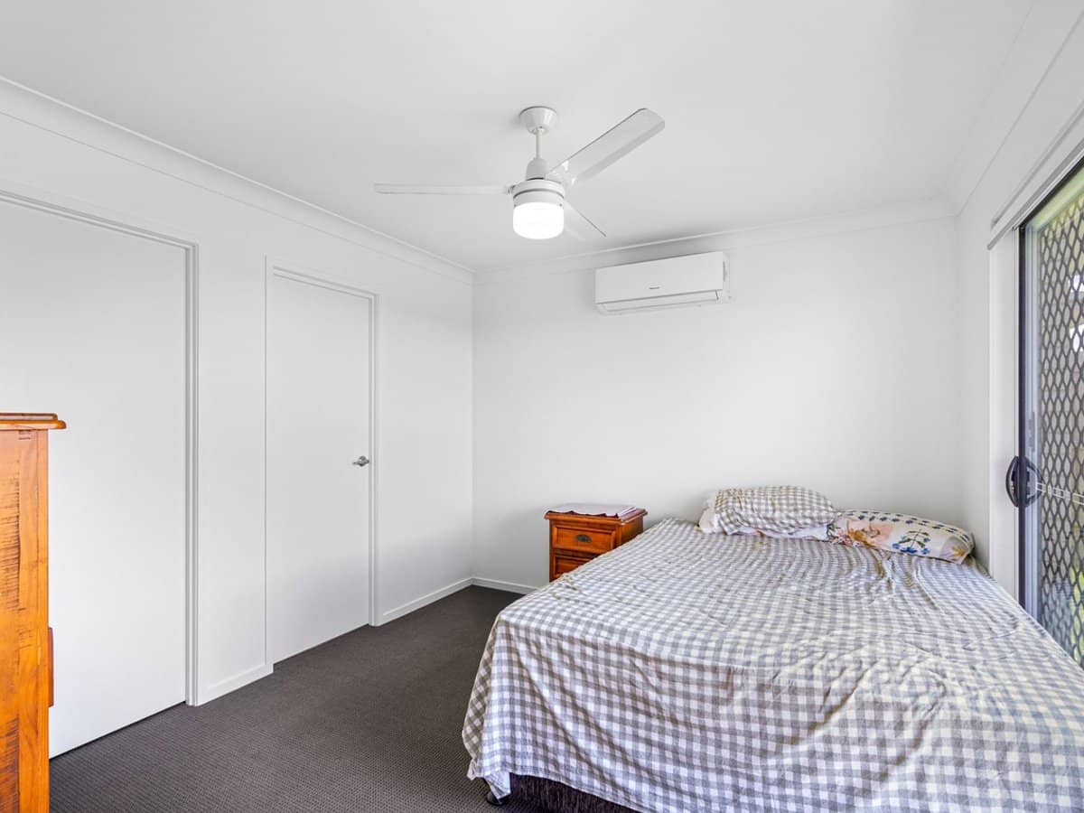 8 Alexander Place, Gleneagle - Thumbnail 12