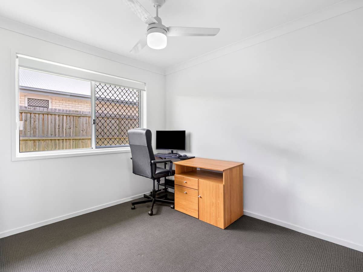 8 Alexander Place, Gleneagle - Thumbnail 15