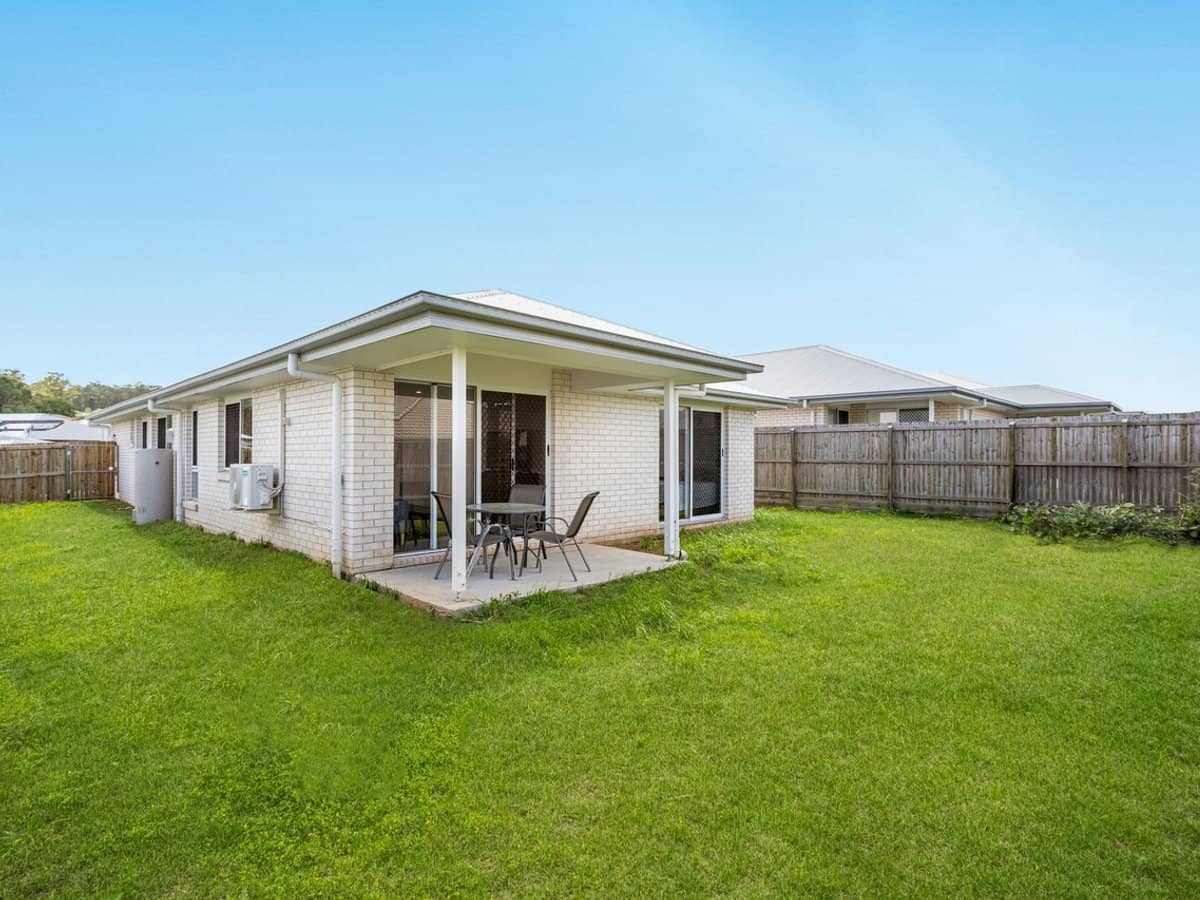 8 Alexander Place, Gleneagle - Thumbnail 16