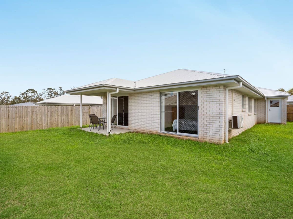 8 Alexander Place, Gleneagle - Thumbnail 17