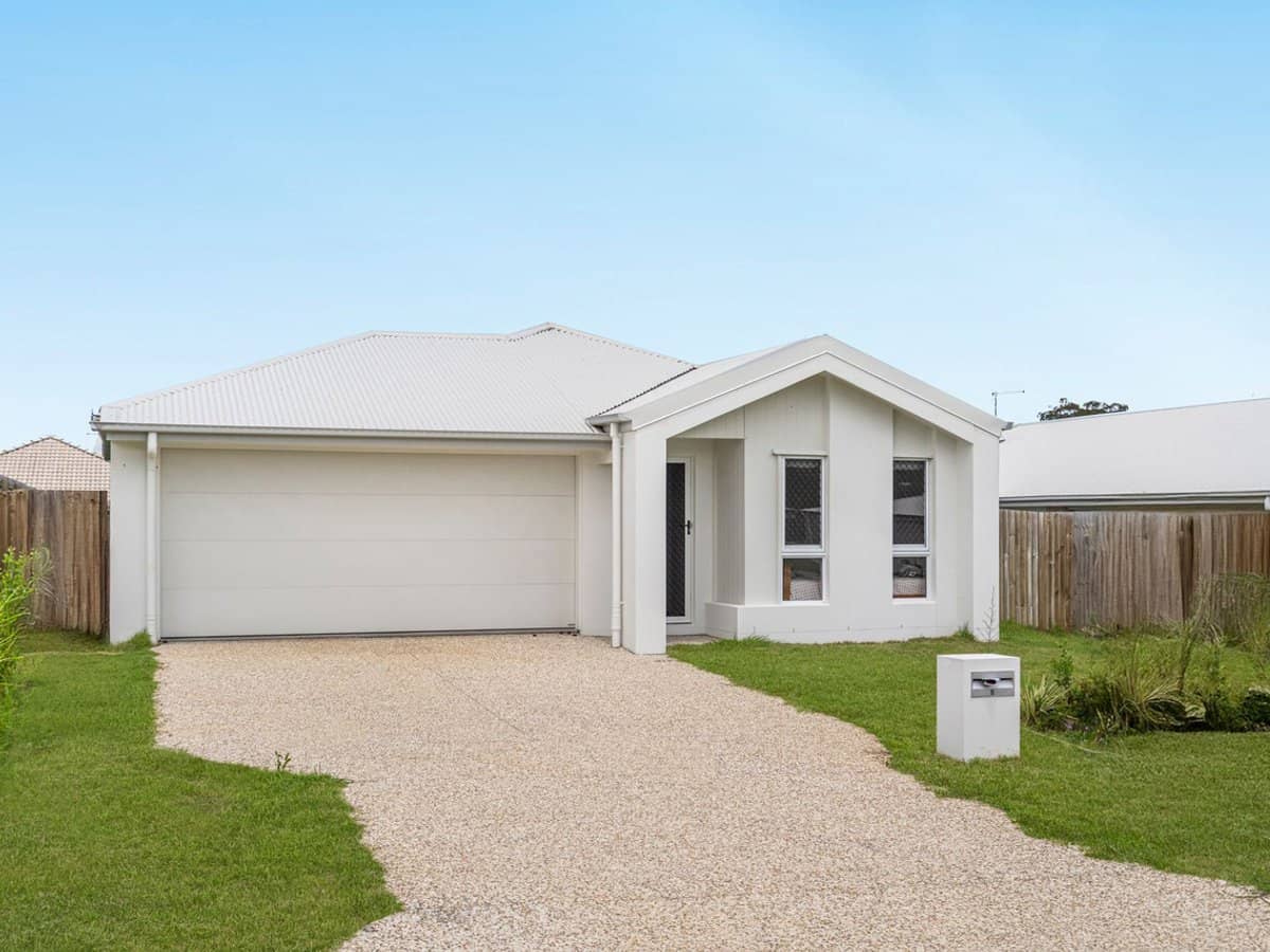 8 Alexander Place, Gleneagle - Thumbnail 18