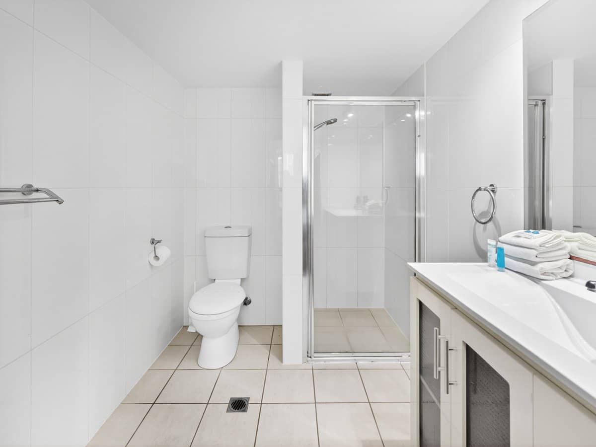 12D Breakers North 50 Old Burleigh Road, SURFERS PARADISE - Thumbnail 14