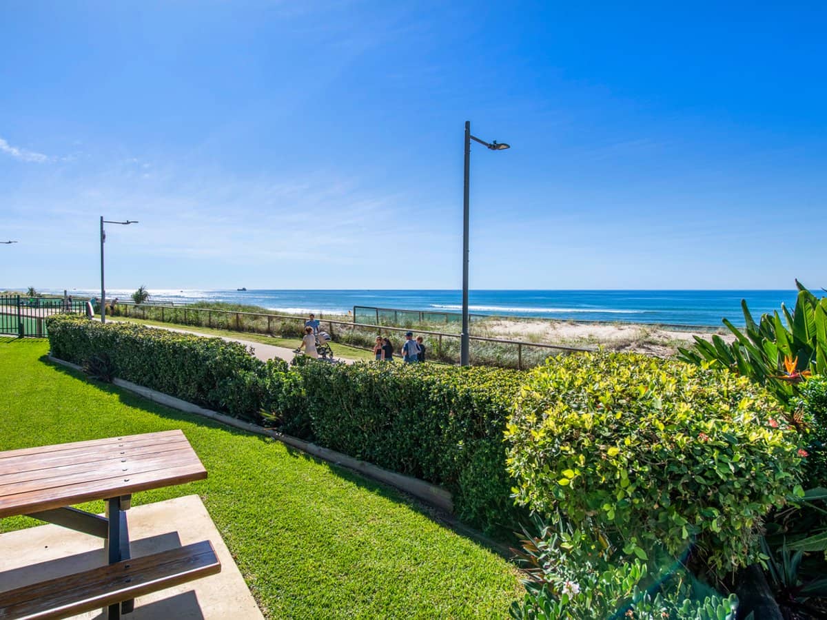 12D Breakers North 50 Old Burleigh Road, SURFERS PARADISE - Thumbnail 30