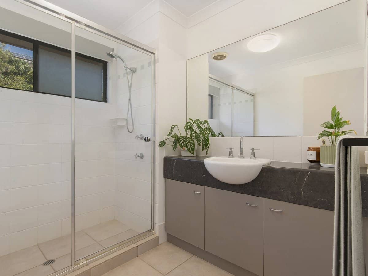 21 Highclare Court, LITTLE MOUNTAIN - Thumbnail 24