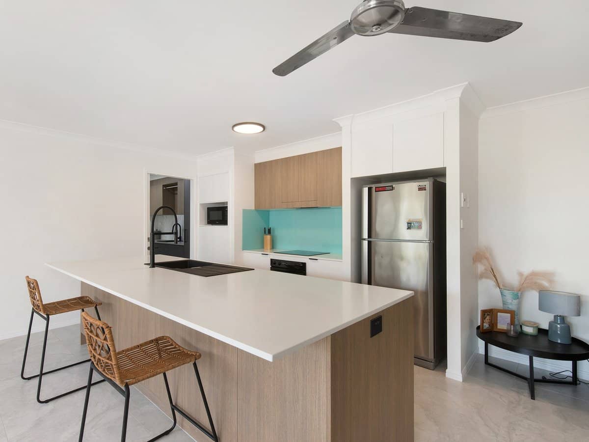 21 Highclare Court, LITTLE MOUNTAIN - Thumbnail 25