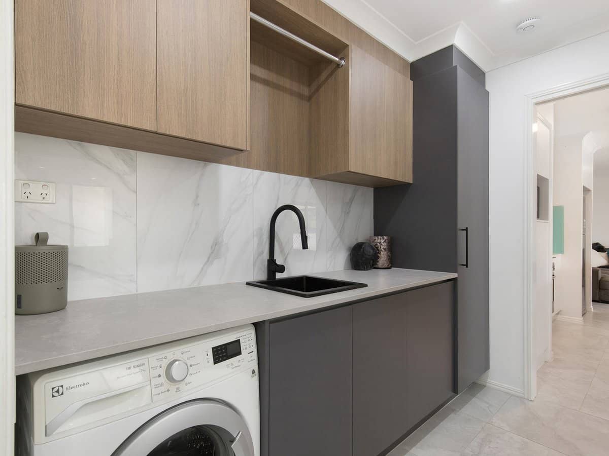 21 Highclare Court, LITTLE MOUNTAIN - Thumbnail 31