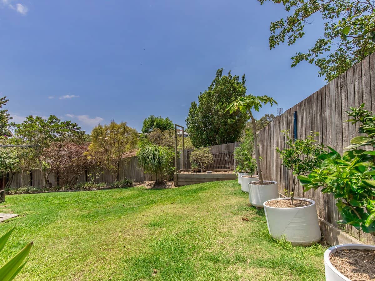 21 Highclare Court, LITTLE MOUNTAIN - Thumbnail 32