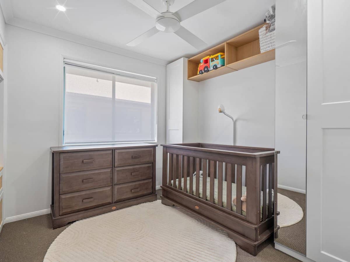 316 Long Street East, Graceville - Thumbnail 8