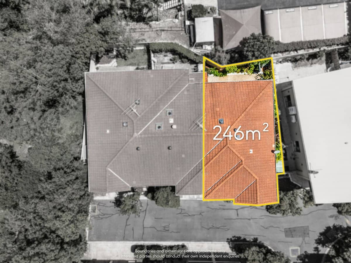 316 Long Street East, Graceville - Thumbnail 23