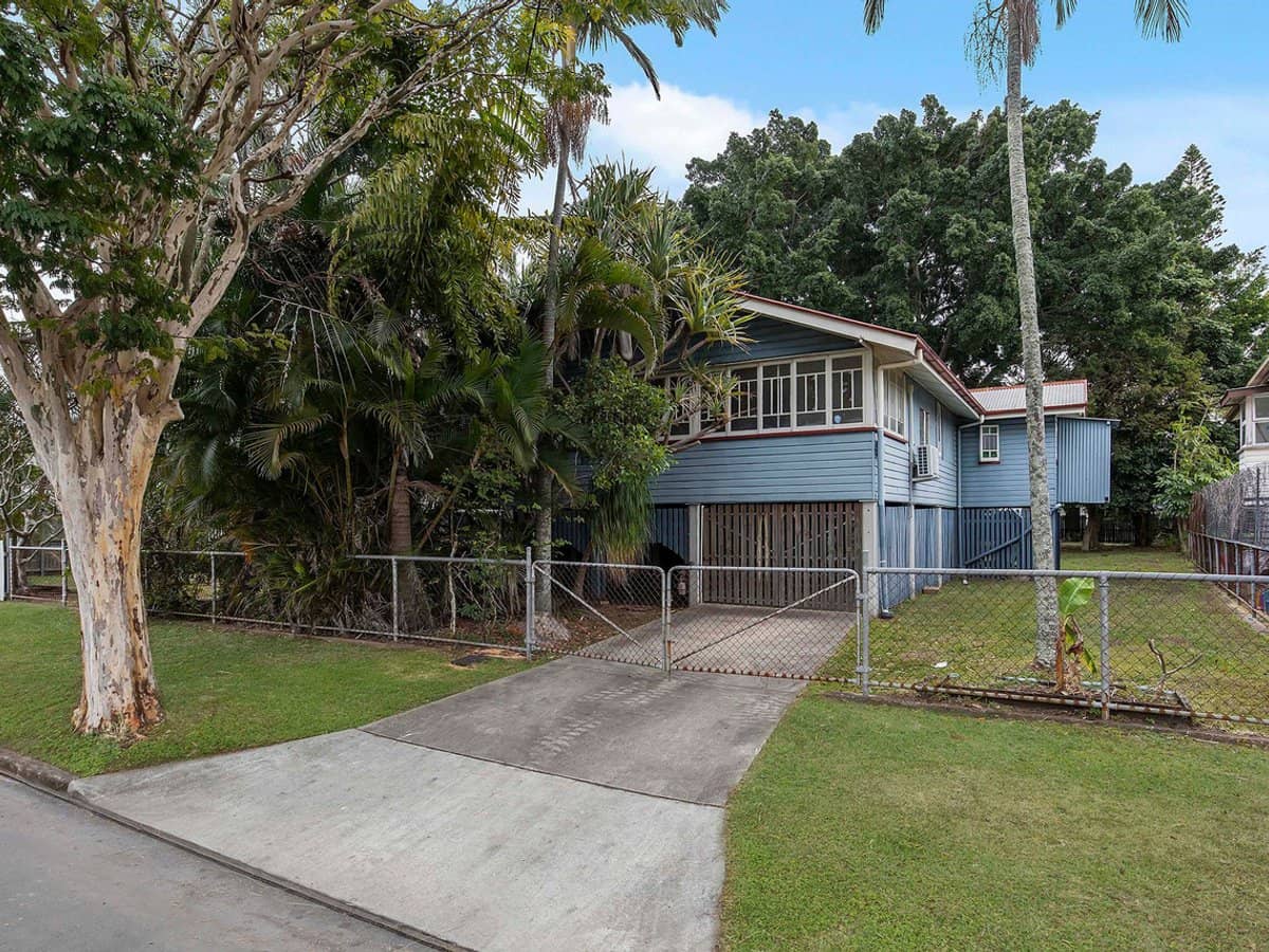 30 Junior Terrace, Northgate - Thumbnail 1