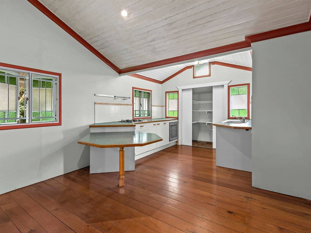 30 Junior Terrace, Northgate - Thumbnail 3