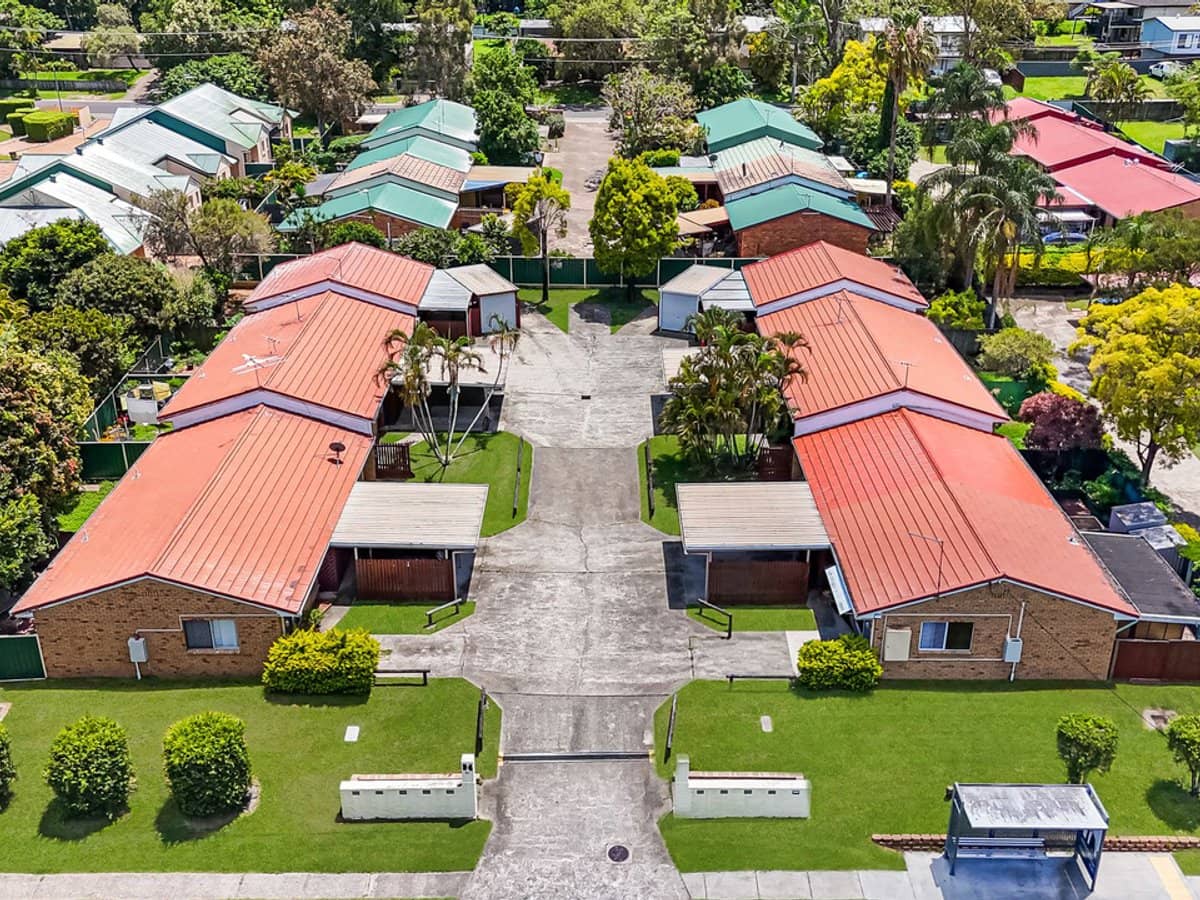 94 Queens Road, SLACKS CREEK - Thumbnail 4