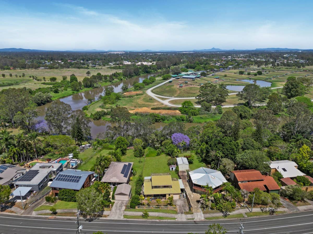 50 Edinburgh Drive, BETHANIA - Thumbnail 4