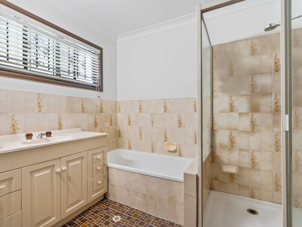 50 Edinburgh Drive, BETHANIA - Thumbnail 9