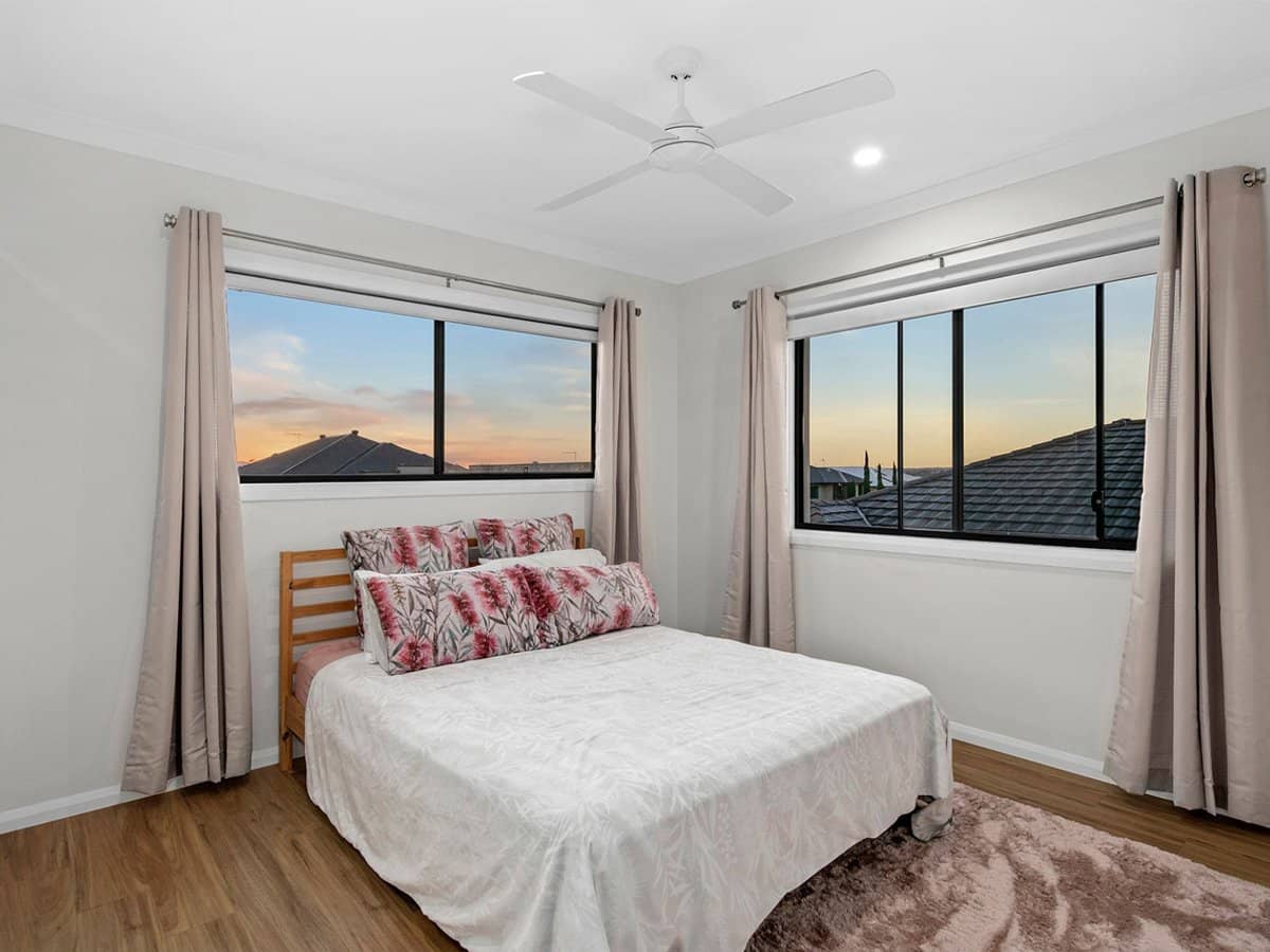 3 Splendid Drive, BRIDGEMAN DOWNS - Thumbnail 15