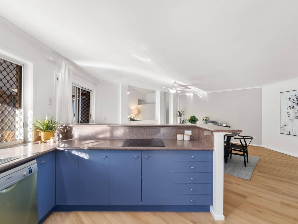 4 Gemini Place, Bridgeman Downs - Thumbnail 8