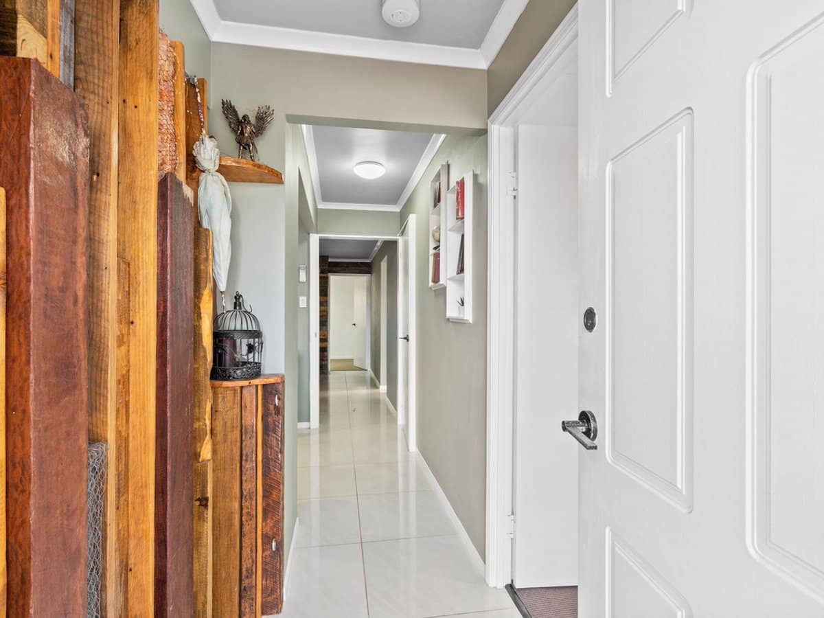 6 Blaxland Place, Narangba - Thumbnail 3