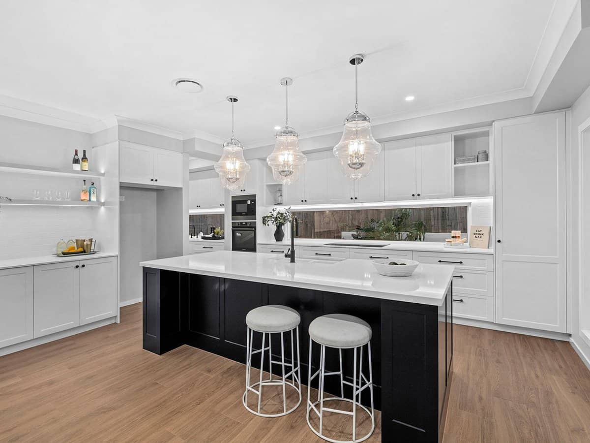 92 Cressey Street, Wavell Heights - Thumbnail 9