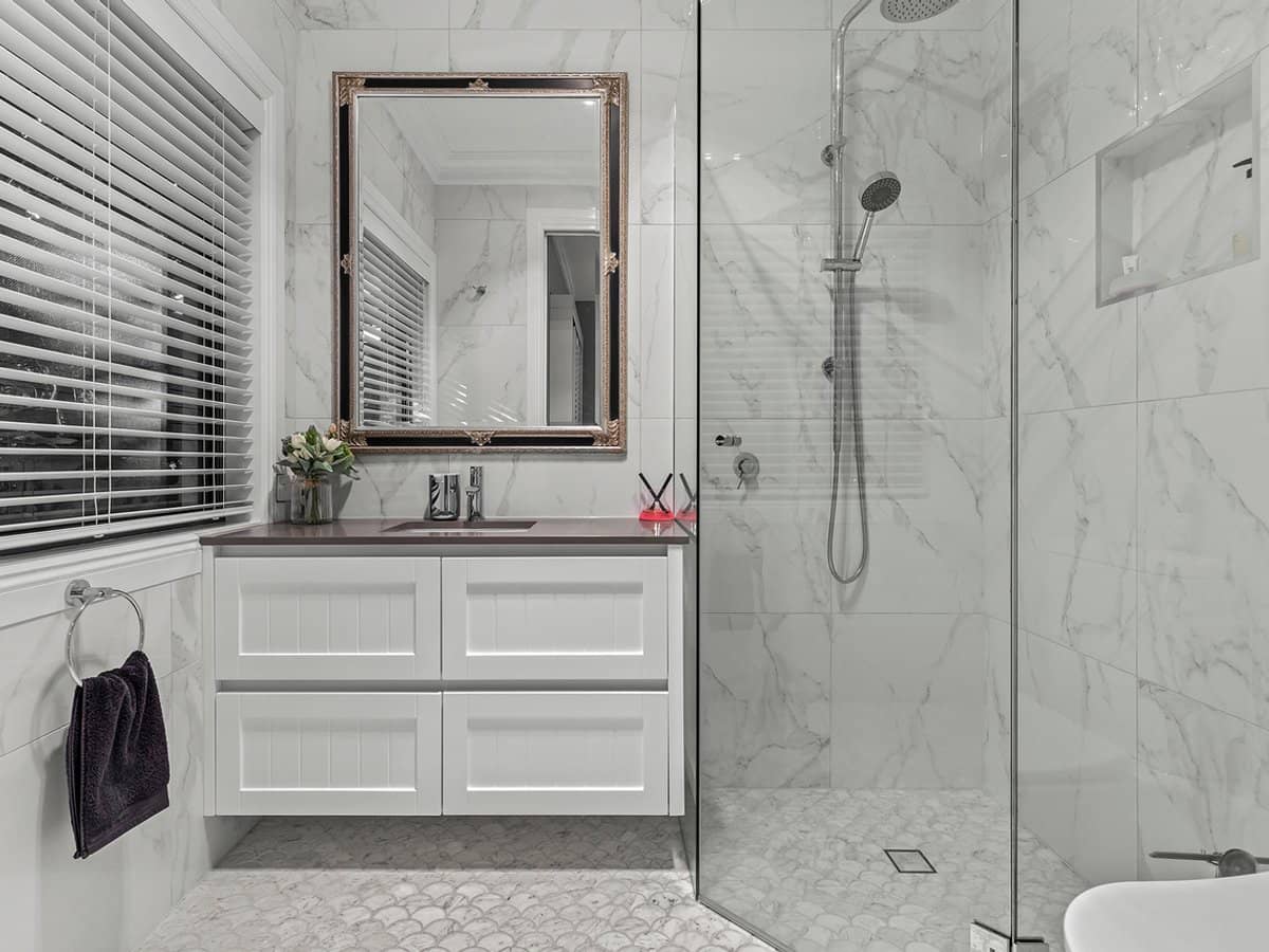 95 Tiverton Place, BRIDGEMAN DOWNS - Thumbnail 23