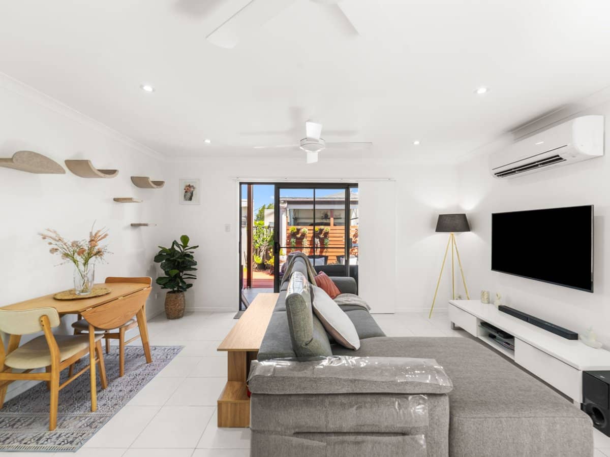 50 Blue Mountains Crescent, Fitzgibbon - Thumbnail 5