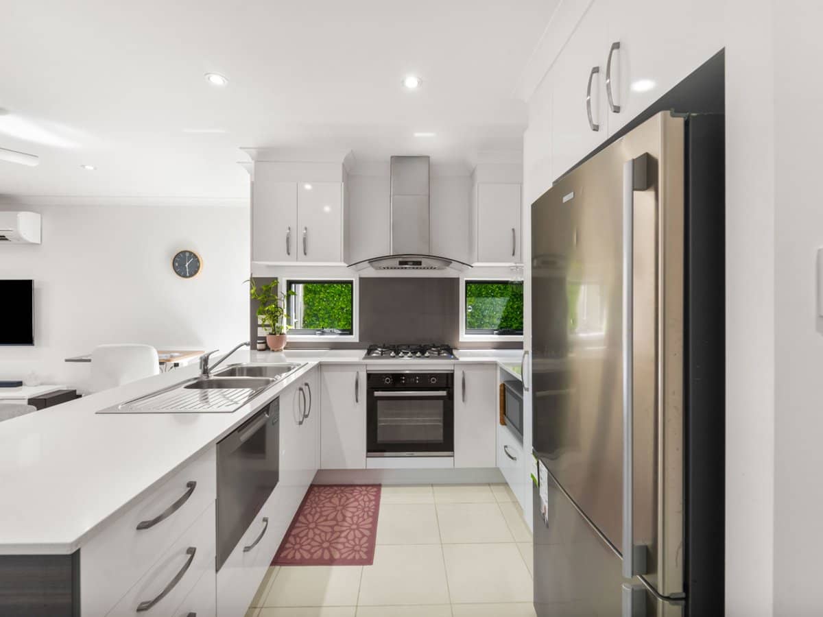 50 Blue Mountains Crescent, Fitzgibbon - Thumbnail 9