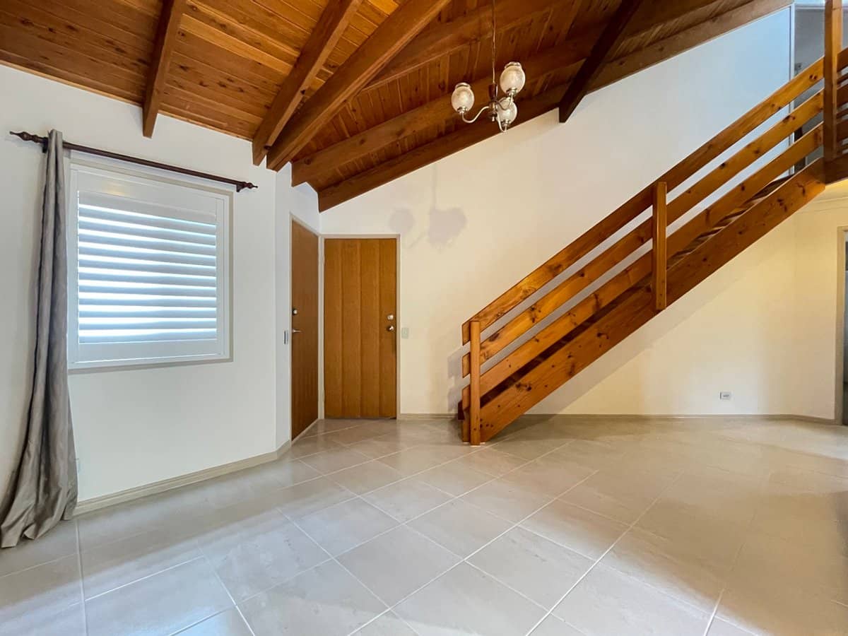 93 Barbaralla Drive, SPRINGWOOD - Thumbnail 4